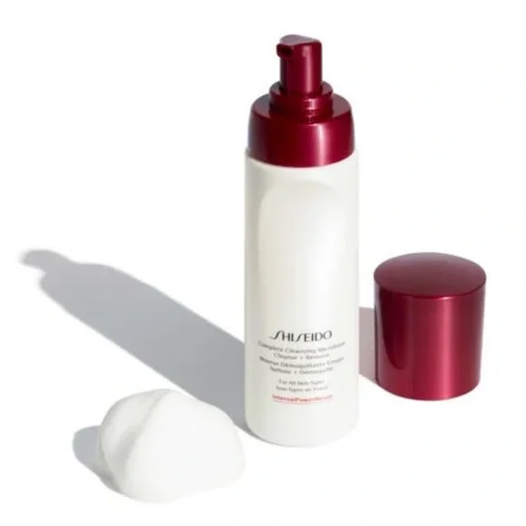 Shiseido Complete Cleansing Microfoam - Picture 2 of 5